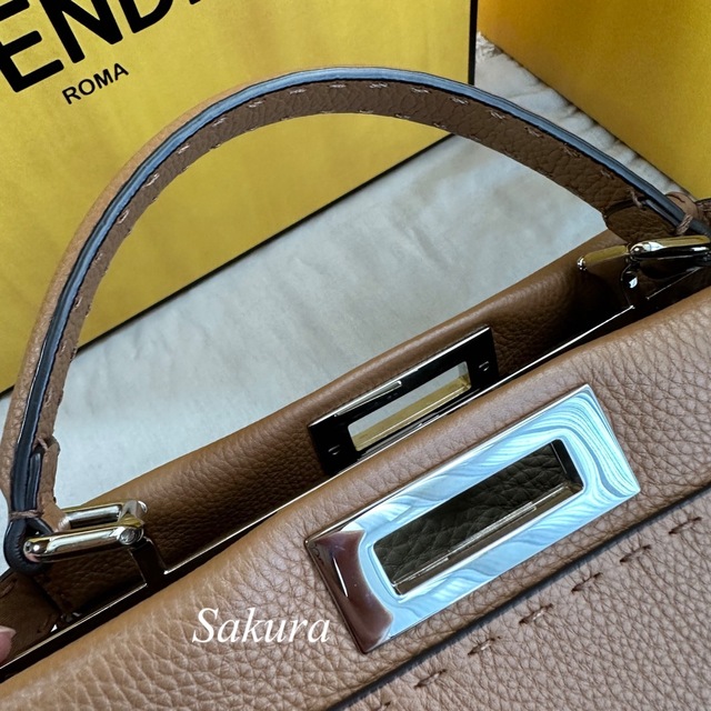 フェンディ FENDI ピーカブーセレリア追加お写真ページレディース