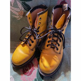 ドクターマーチン(Dr.Martens)のドクターマーチン☆8ホールブーツ☆イエロー☆イングランド製(ブーツ)