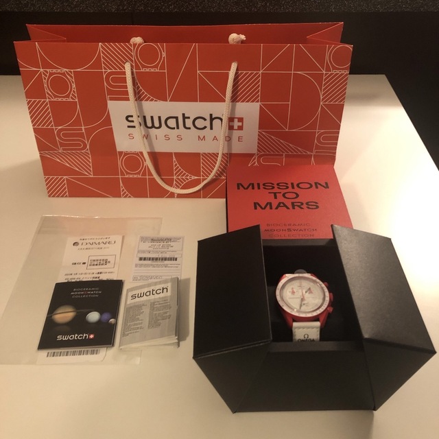 OMEGA × swatch  MOONSWATCH MARS オメガ　マーズ