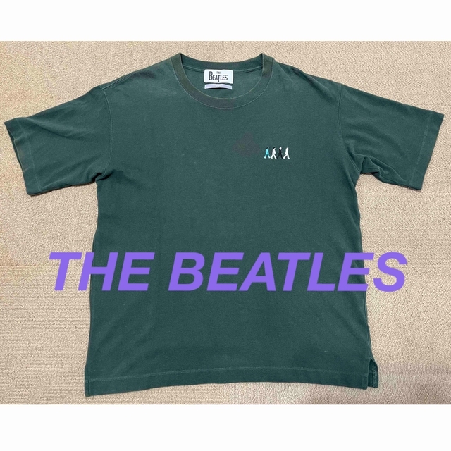 SHIPS(シップス)の【とく様専用】【The Beatles × SHIPS】モスグリーン　ビートルズ メンズのトップス(Tシャツ/カットソー(半袖/袖なし))の商品写真