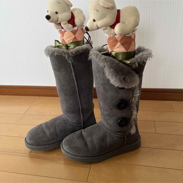 UGG - UGG ムートンブーツ ２３センチの通販 by ぶたた大好き's shop ...