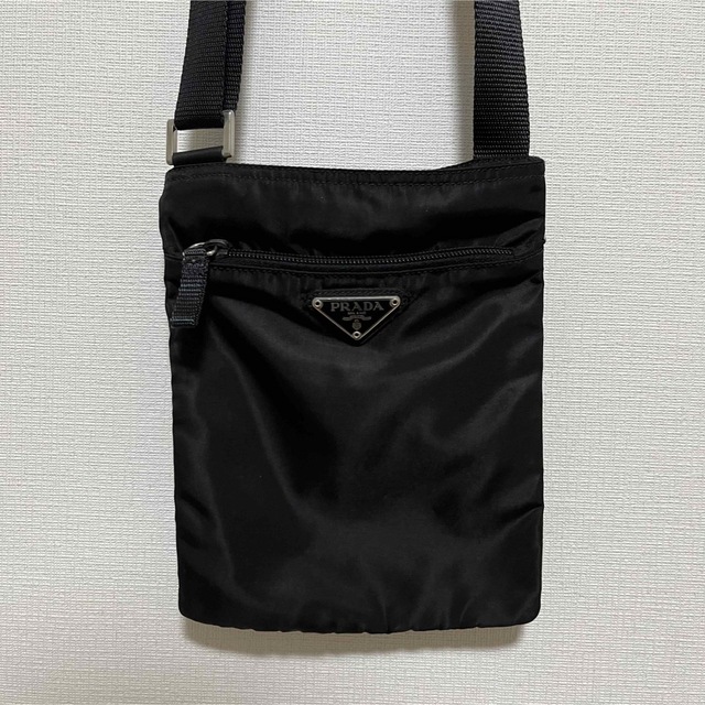 人気満点 PRADA - PRADA プラダ ショルダーバッグ 三角ロゴ 美品