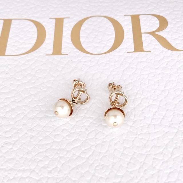 Dior ディオール　CD ピアス　トライバルボール　パール　アクセサリー　美品