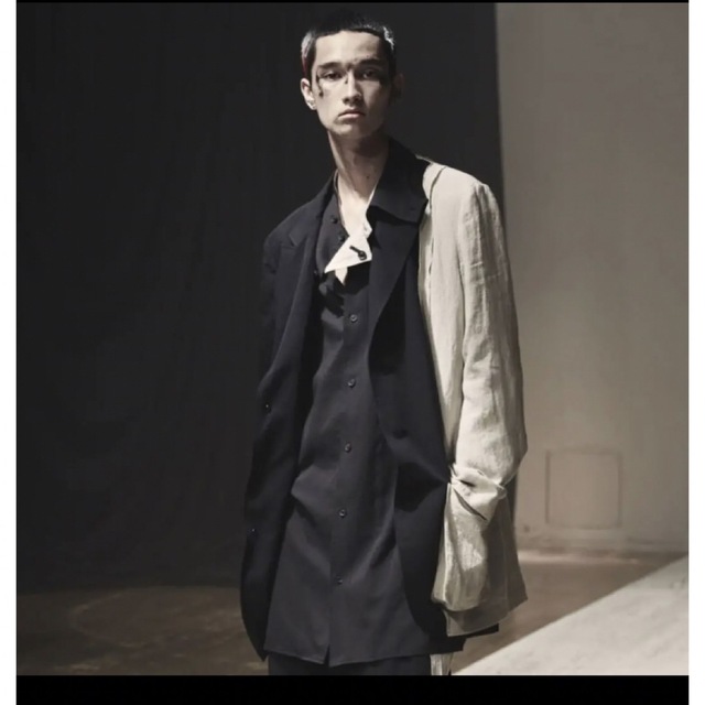 Yohji Yamamoto POUR HOMME(ヨウジヤマモトプールオム)のYohji Yamamoto pour homme 22ss メンズのジャケット/アウター(テーラードジャケット)の商品写真