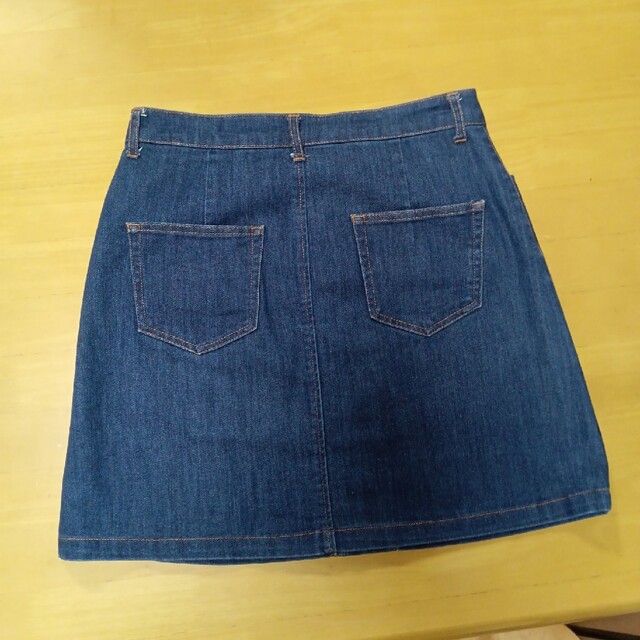 LOWRYS FARM(ローリーズファーム)のローリーズファームデニムタイトスカート　ｌ レディースのスカート(ミニスカート)の商品写真
