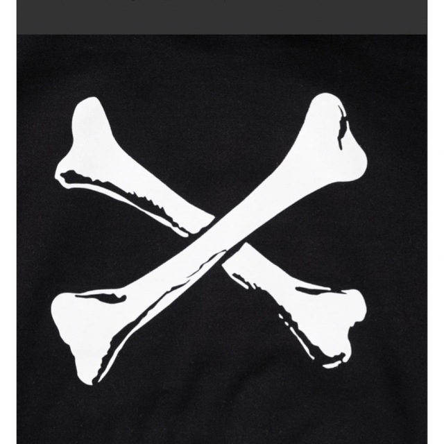 W)taps(ダブルタップス)のwtaps CROSS BONE HOODY BLACK XL 新品未使用 メンズのトップス(パーカー)の商品写真