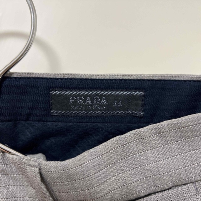 PRADA(プラダ)のPRADA パンツ メンズのパンツ(スラックス)の商品写真