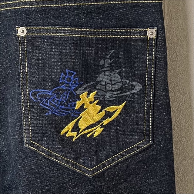 Vivienne Westwood(ヴィヴィアンウエストウッド)のVivienne Westwood MAN　 ORB刺繍スキニーデニム　サイズS メンズのパンツ(デニム/ジーンズ)の商品写真