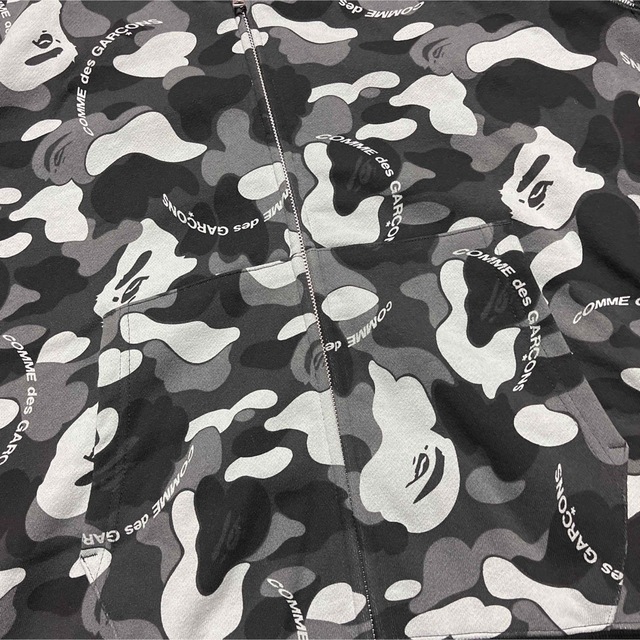 肌触りがいい APE 低価格 BAPE エイプ×kaws アニマル柄ジャケット KAWS