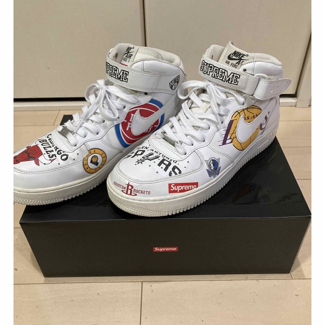 Supreme(シュプリーム)のSupreme × NBA × Nike Air Force 1 Mid '07 メンズの靴/シューズ(スニーカー)の商品写真