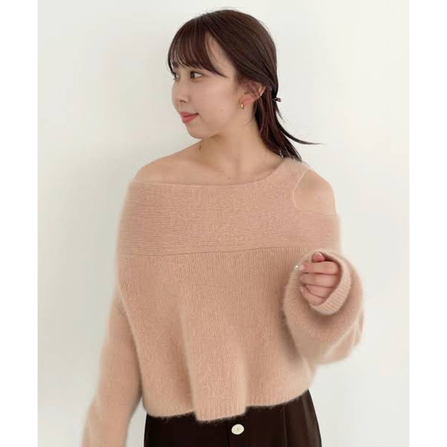COCO DEAL ラクーンオフショルショートニット