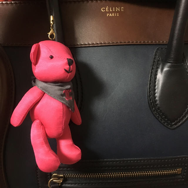 CELINE - CELINEレアロゴマーク入りベアバックチャームセリーヌ CELINE - CELINEレアロゴマーク入りベアバックチャームセリーヌ