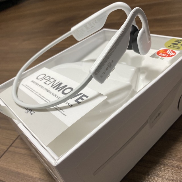 AFTERSHOKZ OPENMOVE ALPINE WHITE 骨伝導ワイヤレ