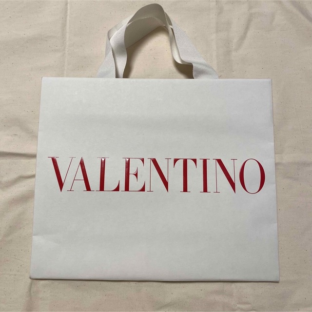 VALENTINO(ヴァレンティノ)のVALENTINO バレンティノアクセサリー　ショッパー　  レディースのバッグ(ショップ袋)の商品写真