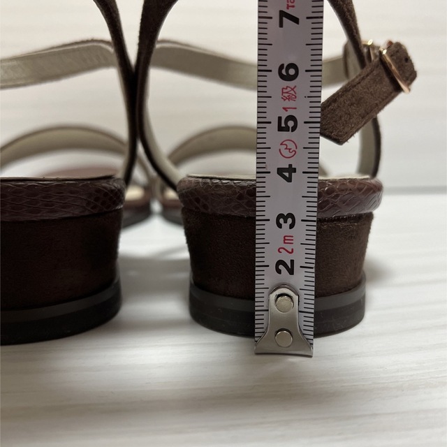 ORiental TRaffic(オリエンタルトラフィック)の【美品】オリエンタルトラフィック サンダル ストラップ付き ブラウン 茶 M レディースの靴/シューズ(サンダル)の商品写真
