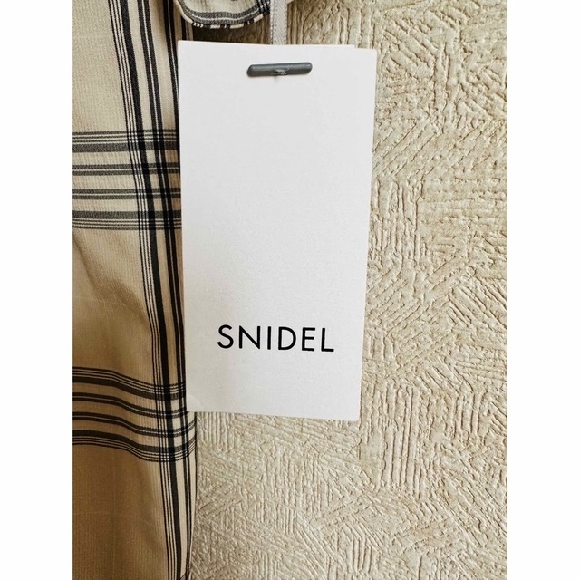 SNIDEL(スナイデル)のSNIDEL (スナイデル) フレアミニワンピース 新品未使用タグ付き レディースのワンピース(ミニワンピース)の商品写真