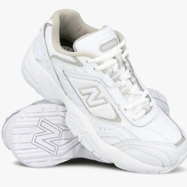 New Balance(ニューバランス)のNew Balance chunky white WX452SG レディースの靴/シューズ(スニーカー)の商品写真