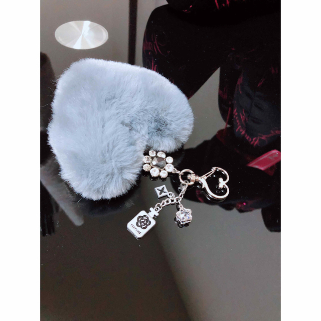 ファーボンボンセット☆cocoモチーフバッグチャーム ハンドメイドのファッション小物(バッグチャーム)の商品写真