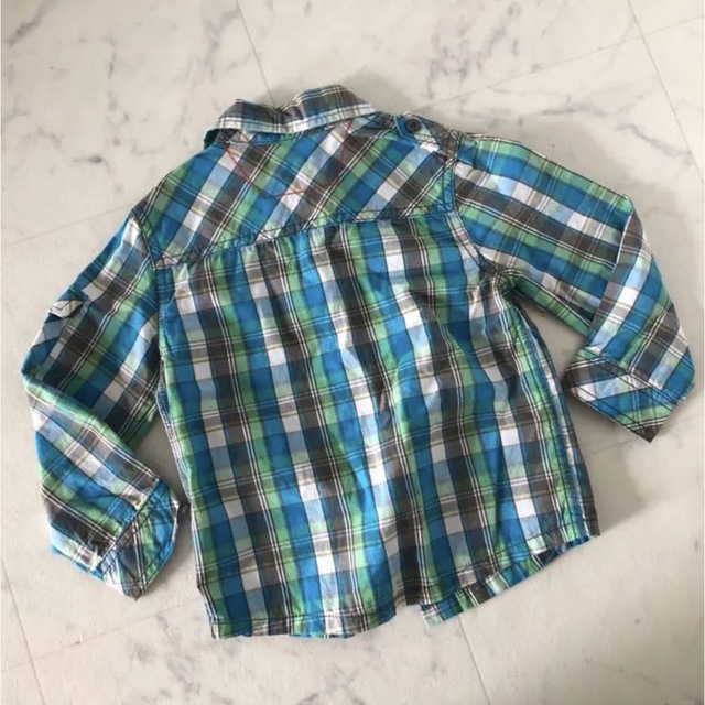 babyGAP(ベビーギャップ)の90cm 男の子　シャツ　3枚まとめ売り キッズ/ベビー/マタニティのキッズ服男の子用(90cm~)(Tシャツ/カットソー)の商品写真