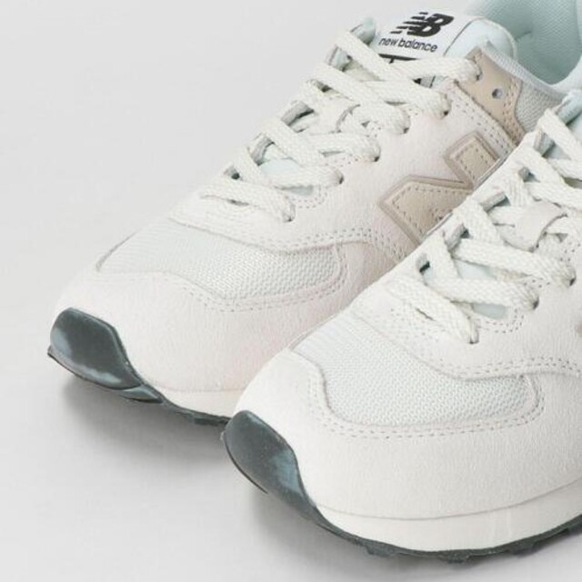 New Balance(ニューバランス)のNewBalance　U574　25cm オフホワイト　新品 レディースの靴/シューズ(スニーカー)の商品写真