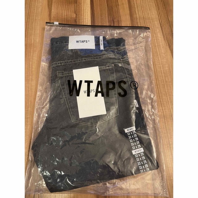 W)taps(ダブルタップス)のWTAPS デニムパンツ メンズのパンツ(デニム/ジーンズ)の商品写真