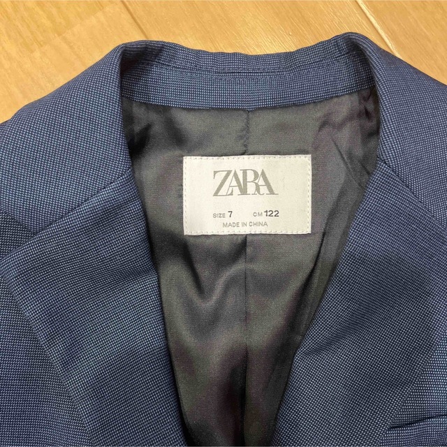 ZARA KIDS(ザラキッズ)のZARA フォーマルスーツ キッズ/ベビー/マタニティのキッズ服男の子用(90cm~)(ドレス/フォーマル)の商品写真