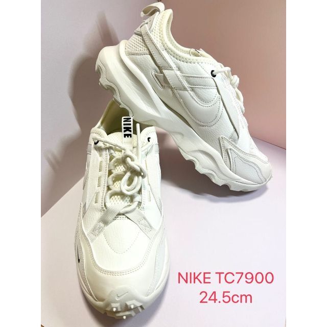 NIKE ナイキ ウィメンズ TC7900 スニーカー 24.5cm - スニーカー