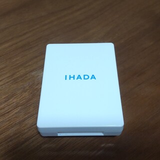 イハダ(IHADA)のイハダ　薬用フェイスプロテクトパウダー(フェイスパウダー)