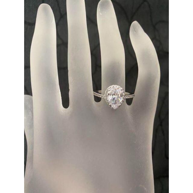 （1123）19号　高級スワロ滴るシズク豪華リング　爪留め雫の指輪 レディースのアクセサリー(リング(指輪))の商品写真