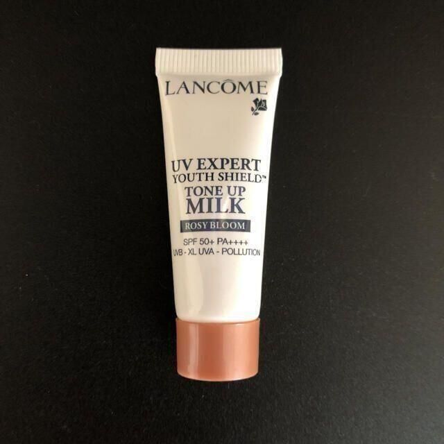 LANCOME(ランコム)の【新品✨未使用】ランコム 30ml UVエクスペール トーン　アップ　ローズ コスメ/美容のベースメイク/化粧品(化粧下地)の商品写真