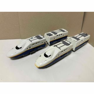 タカラトミー(Takara Tomy)の【プラレール】E4系新幹線Max 旧塗装 連結仕様 4両編成(鉄道模型)