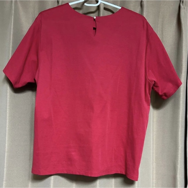 Maglie par ef-de(マーリエパーエフデ)のMaglieparef-deマーリエパーエフデリボントップス15赤リボンブラウス レディースのトップス(シャツ/ブラウス(半袖/袖なし))の商品写真