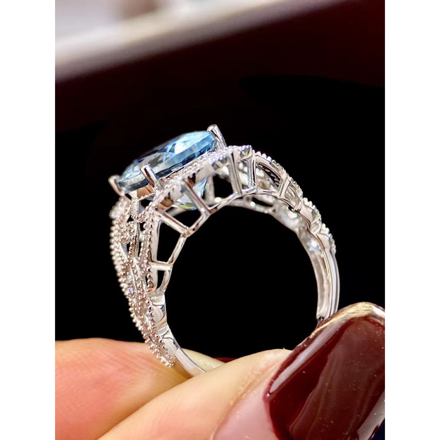 天然アクアマリン ダイヤ リング4.4ct k18 ¥の通販 by Rui|ラクマ 天然アクアマリン ダイヤ リング4.66ct k18 ¥