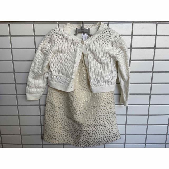 GAP Kids(ギャップキッズ)のワンピース　結婚式　オケージョン キッズ/ベビー/マタニティのキッズ服女の子用(90cm~)(ドレス/フォーマル)の商品写真