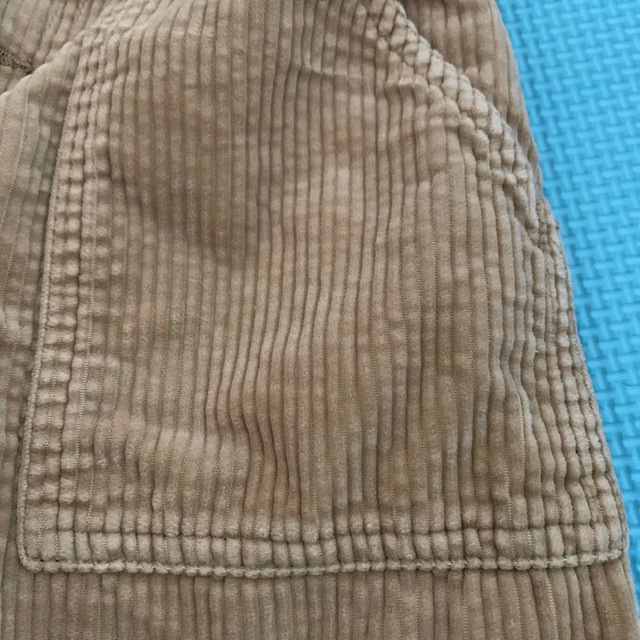 GU(ジーユー)のGU140コーデュロイキャロット キッズ/ベビー/マタニティのキッズ服女の子用(90cm~)(スカート)の商品写真