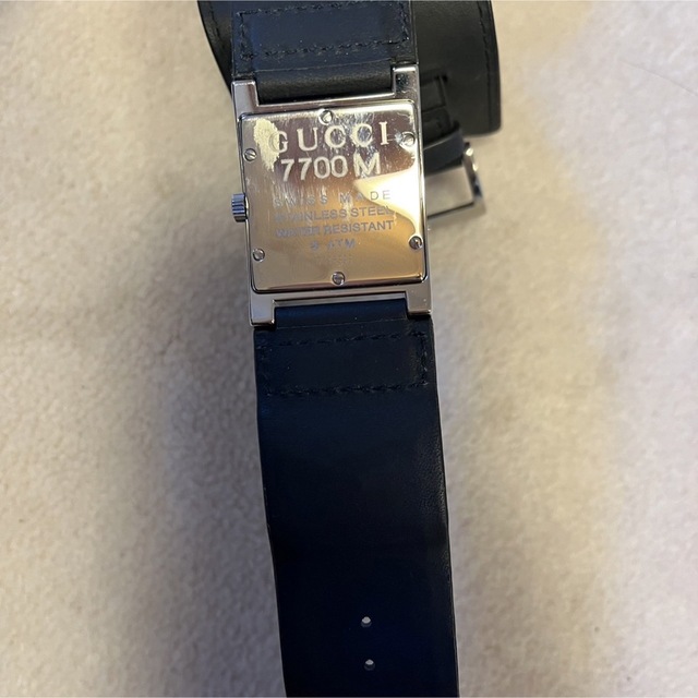 Gucci(グッチ)のグッチ 7700M バングルウォッチ メンズの時計(腕時計(デジタル))の商品写真