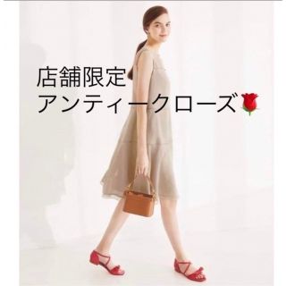 フォクシー(FOXEY)のFOXEY ワンピース ドレス ワルツ 38 アンティークローズ リネン (ひざ丈ワンピース)