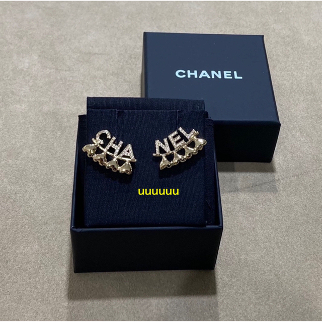 CHANEL - 今週限定！CHANEL 23P新作 ピアス ハートピアス ロゴピアスの ...