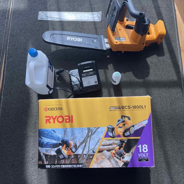 京セラ(キョウセラ)のRYOBI  充電式チェンソーBCS1800L1 スポーツ/アウトドアの自転車(工具/メンテナンス)の商品写真