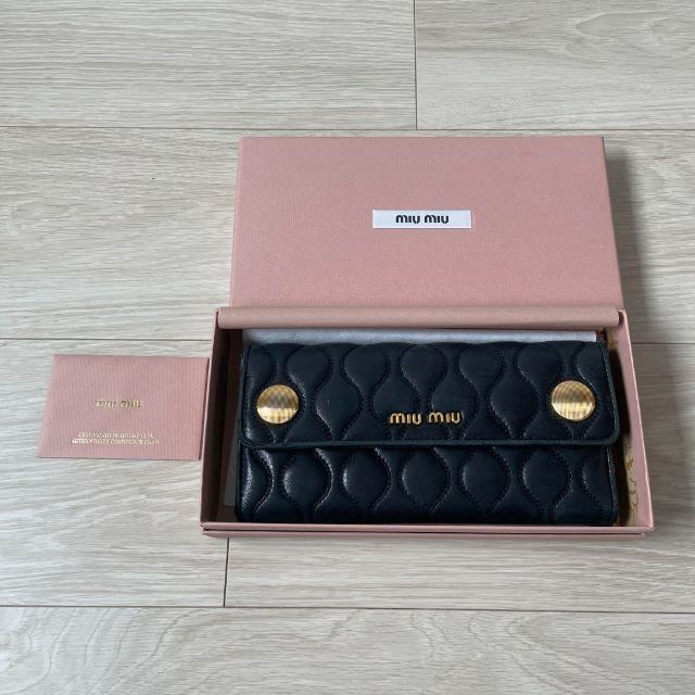 miumiu 長財布 財布