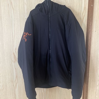 アークテリクス(ARC'TERYX)のARC'TERYX Atom AR Hoody beams別注(ダウンジャケット)