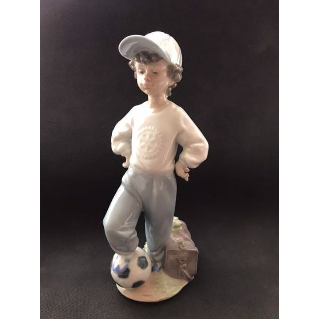 【美品】LLADRO リヤドロ　サッカー少年 置物LLADRO