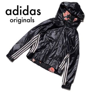 アディダス(adidas)の美品アディダス オリジナルズ スリーライン フード ナイロン パーカー 黒 白(ナイロンジャケット)