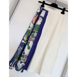 エムエスジイエム(MSGM)のMSGM エムエスジイエム　スカート(ひざ丈スカート)