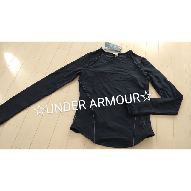 UNDER ARMOUR(アンダーアーマー)の新品★アンダーアーマー★ladiesインナー スポーツ/アウトドアのトレーニング/エクササイズ(ウォーキング)の商品写真