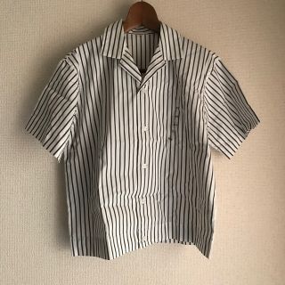 ムジルシリョウヒン(MUJI (無印良品))の新品　無印　ストライプシャツ(シャツ/ブラウス(半袖/袖なし))