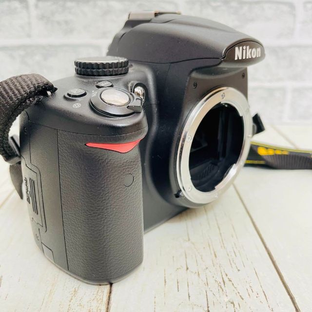 可愛すぎるフェミニンデザイン♪ Nikon D5000 ニコン 一眼レフ カメラ