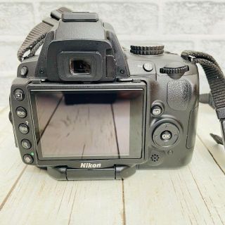 Nikon D5000 ニコン 一眼レフ カメラ 本体 おまけ付きの通販 by
