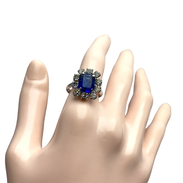 Christian Dior(クリスチャンディオール)のディオール　ヴィンテージリング　色石　エメラルドカット　良品　指輪　15号 レディースのアクセサリー(リング(指輪))の商品写真