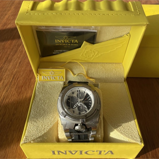 Invicta 52mm リザーブ ボルト マグナム トリア グリーン×ゴールド